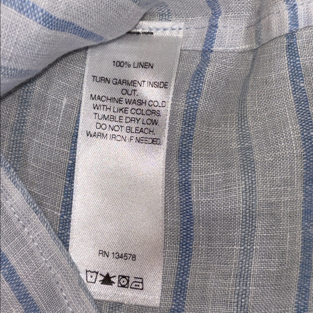 Vineyard Vines White and Light Blue Embroidered Popover Blouse - Picture 8 of 10